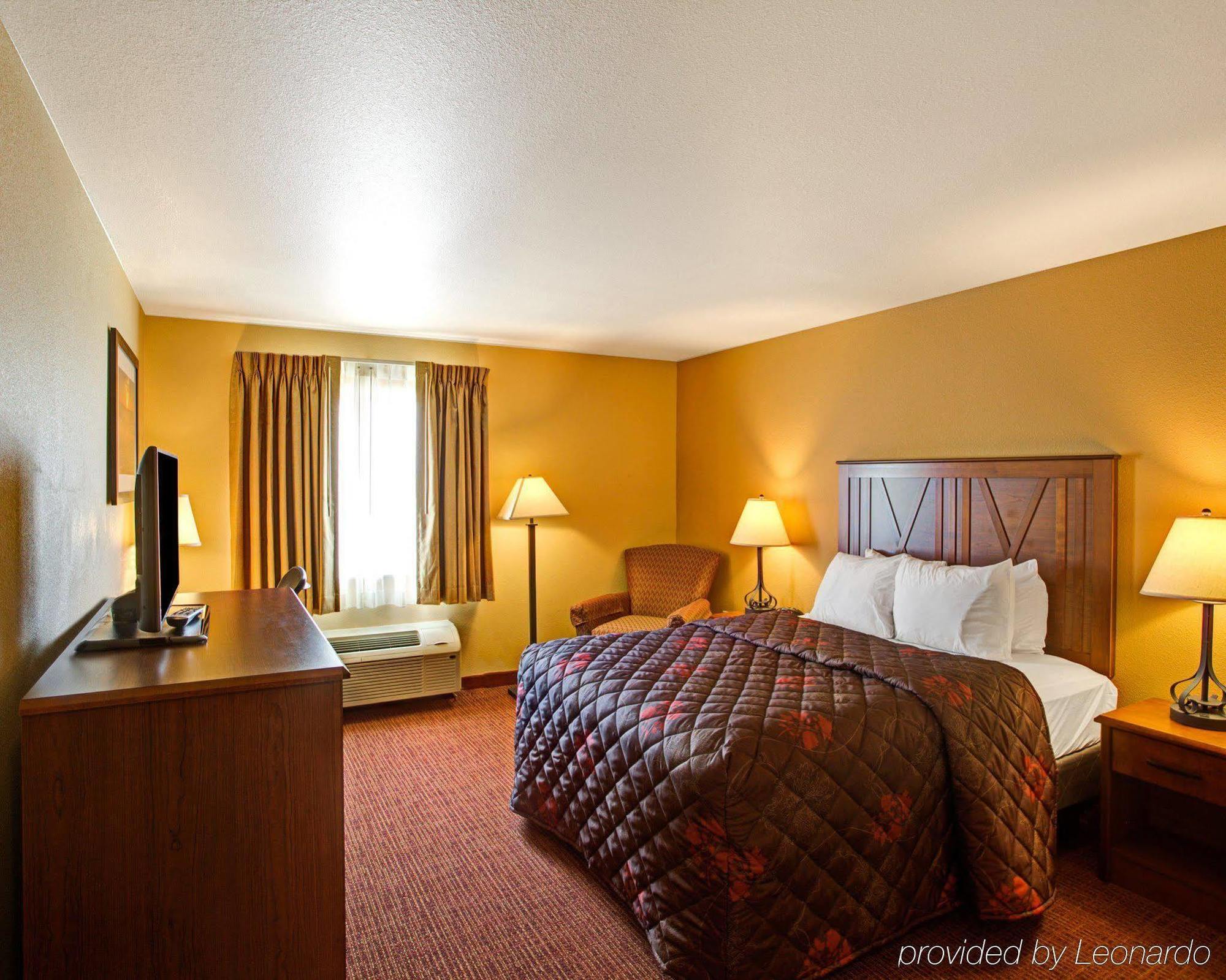 Rodeway Inn & Suites Phillipsburg Exterior foto